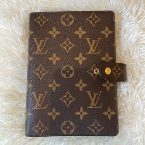Louis Vuitton MM agenda - Monogram